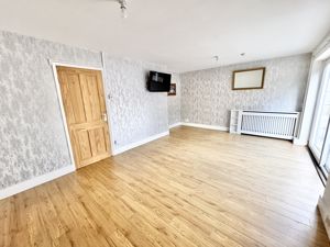 Photo 19- click for photo gallery